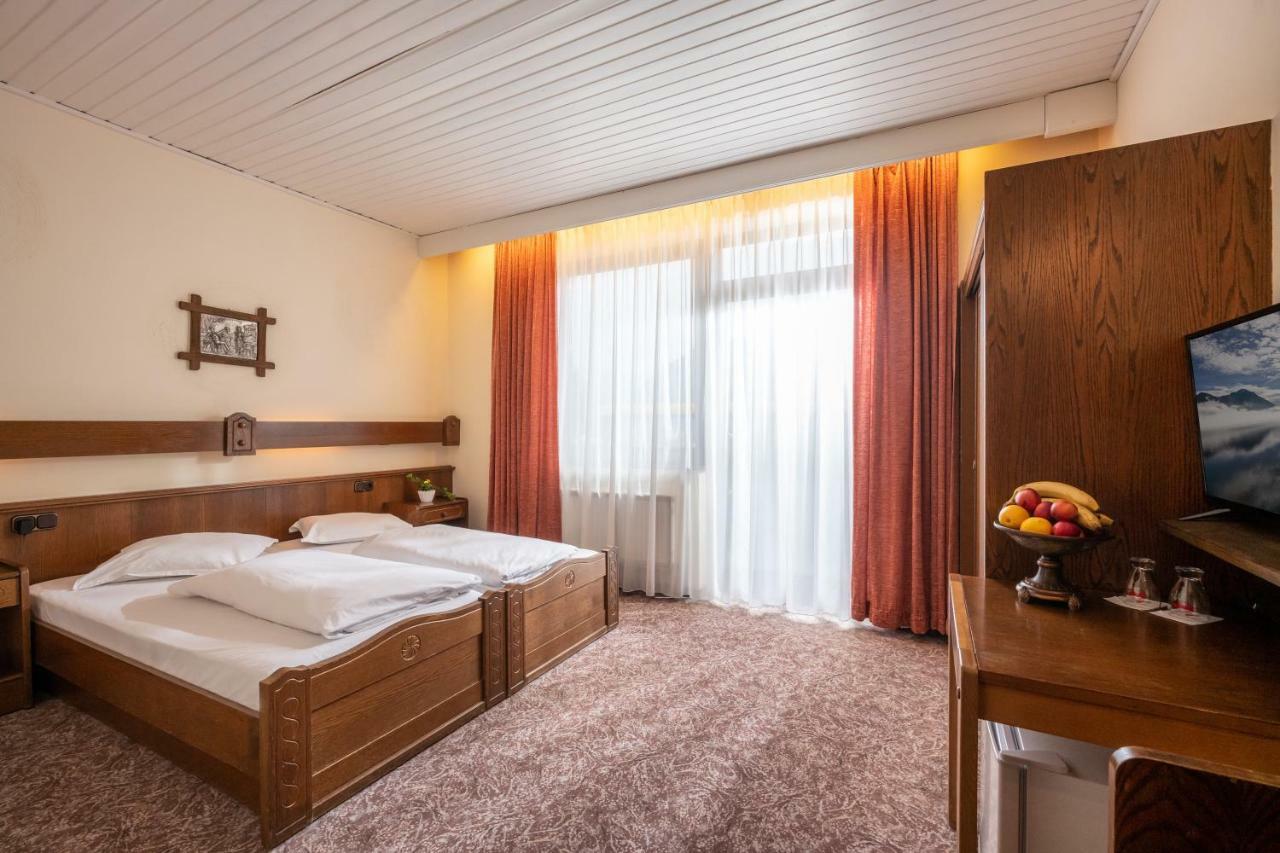 Alpenhotel Edelweiss Maurach  Exteriör bild