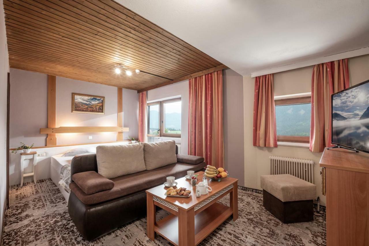 Alpenhotel Edelweiss Maurach  Exteriör bild