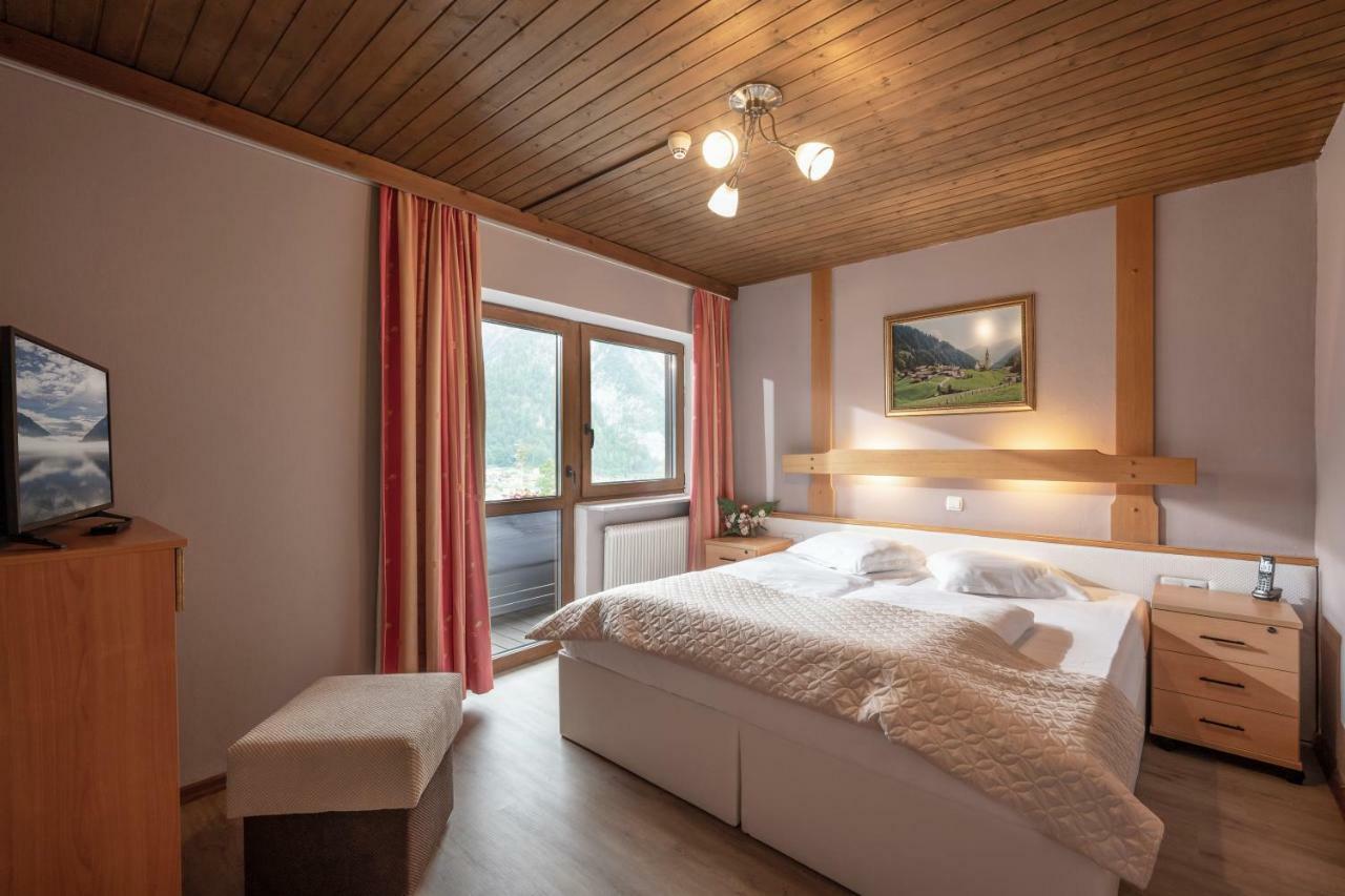 Alpenhotel Edelweiss Maurach  Exteriör bild